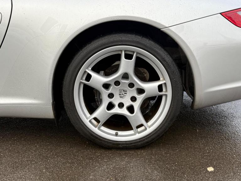 2005 Porsche 911 2dr COUPE PETROL Automatic