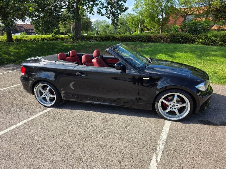 BMW, 118i, Convertible, 2011, Automatic, 1995 (cc), 2 doors