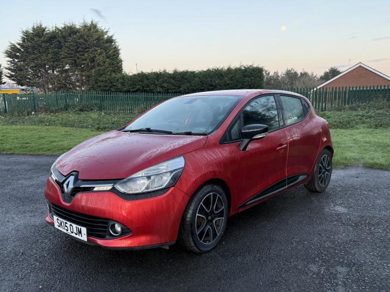 RENAULT CLIO 1.2 Dynamique MediaNav 1.2 16V 75 2015