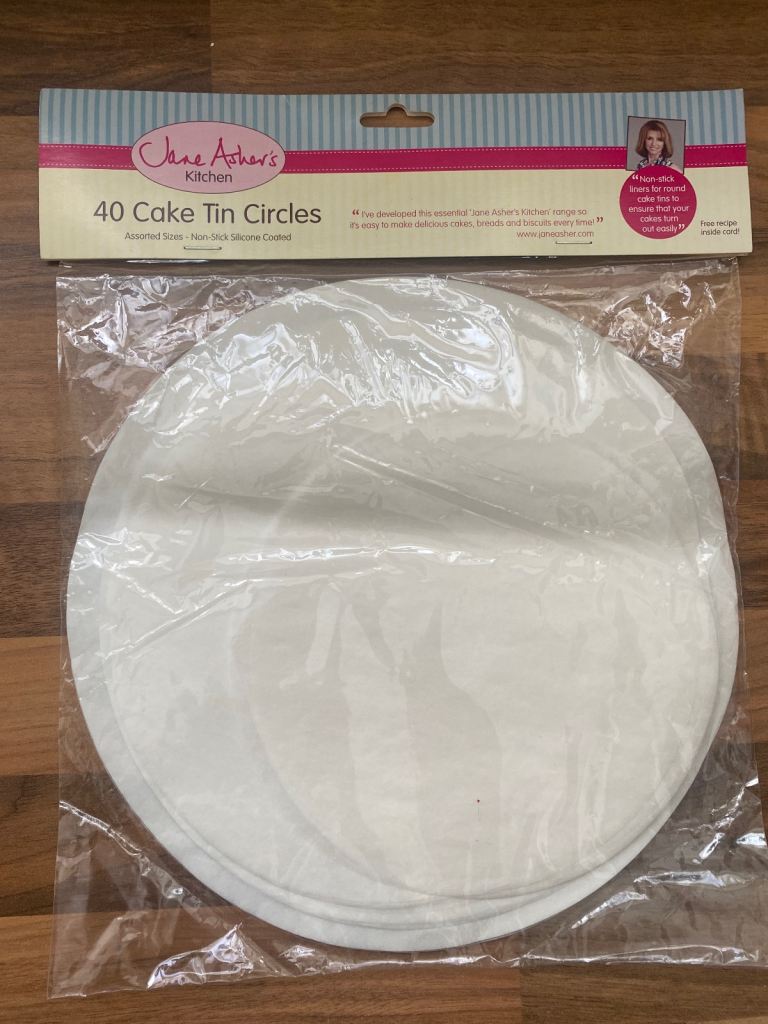 40 cake tin circles . 