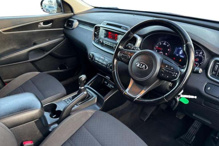 2016 Kia Sorento 2.2 CRDi KX-1 5dr ** Tow Bar ** Manual Station Wagon Diesel Manual