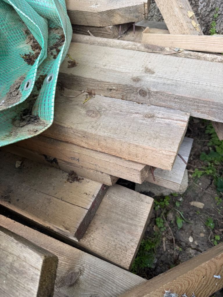 Free wood 