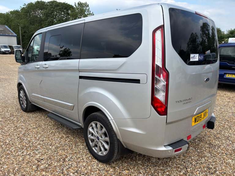 FORD TOURNEO CUSTOM 2.0 WAV WHEELCHAIR ACCESSIBLE VEHICLE 2019