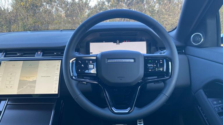 2025 Land Rover Range Rover Evoque 1.5 P270e Dynamic SE 5dr Auto ESTATE PETROL/ELECTRIC Automatic