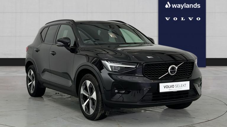 2023 Volvo XC40 2.0 B4P Ultimate Dark 5dr Auto ESTATE PETROL Automatic