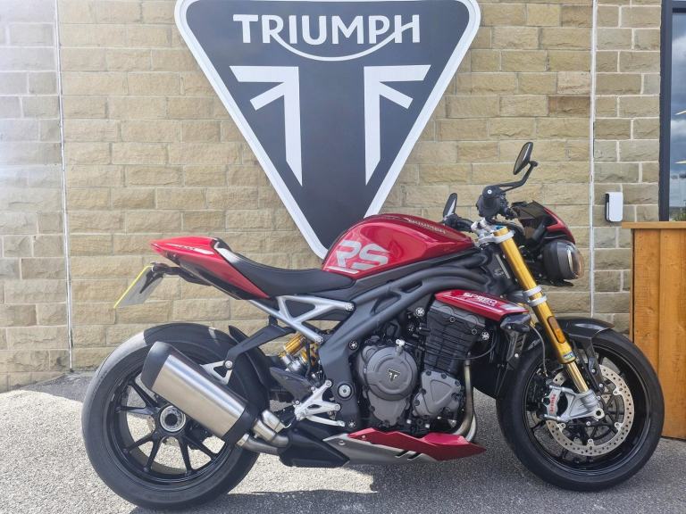2024 Triumpg Speed Triple 1200 RS - Low mileage Great spec