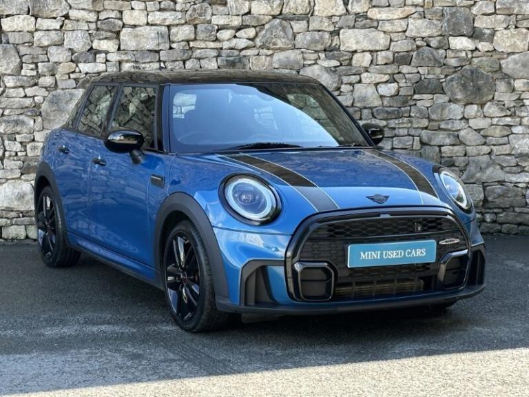 MINI HATCHBACK 1.5 Cooper Sport 5dr