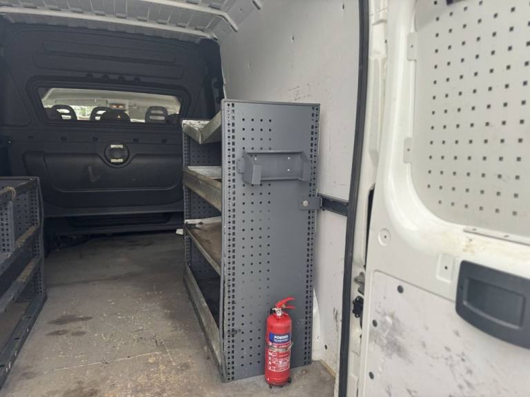 2020 Peugeot Boxer 2.0 BlueHDi 335 Built for Business Professional Crew Van 5dr Diesel Manual  PA...