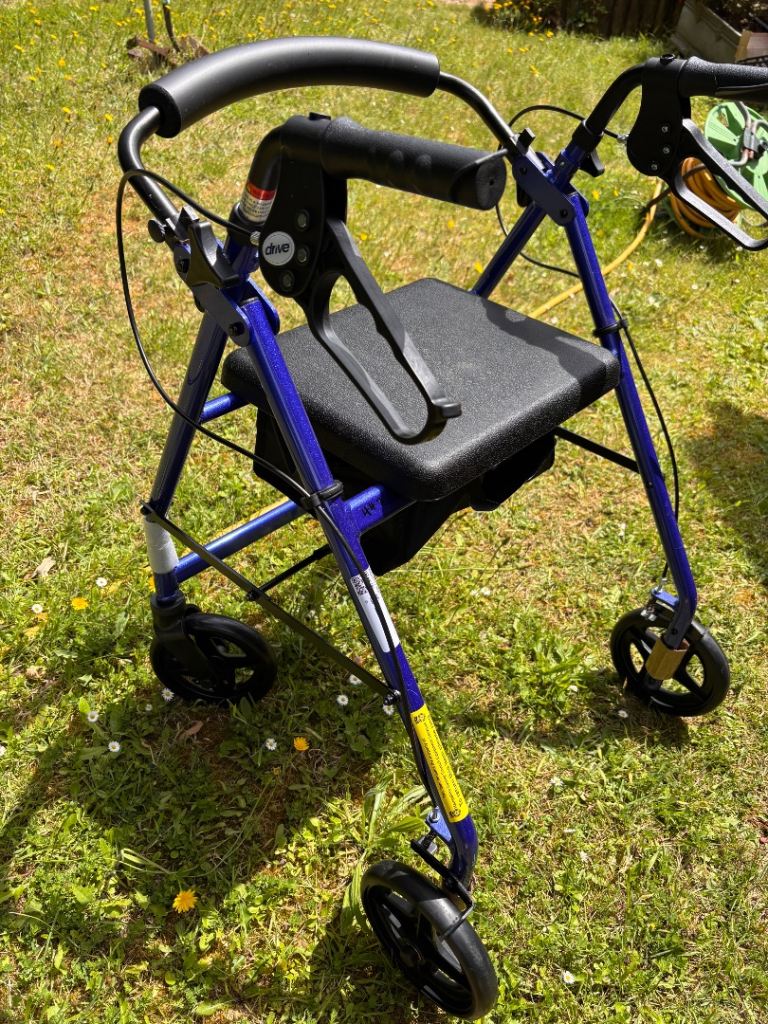 Drive Medical Walker/Rollator – Blue, Good Condition