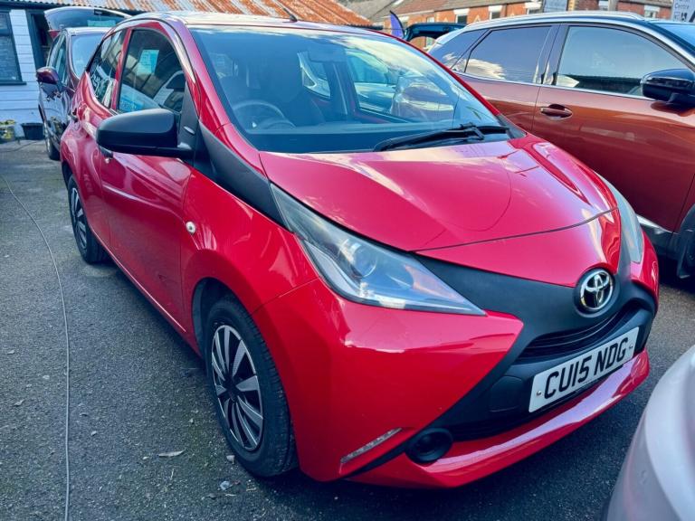 2015 Toyota AYGO 1.0 VVT-i X 5dr HATCHBACK PETROL Manual