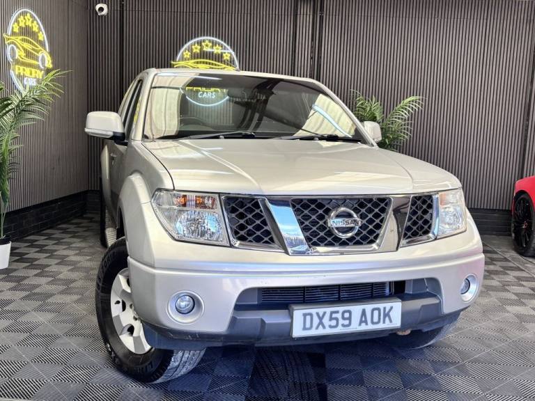2009 Nissan Navara 2.5 dCi King Cab Pickup DIESEL Automatic
