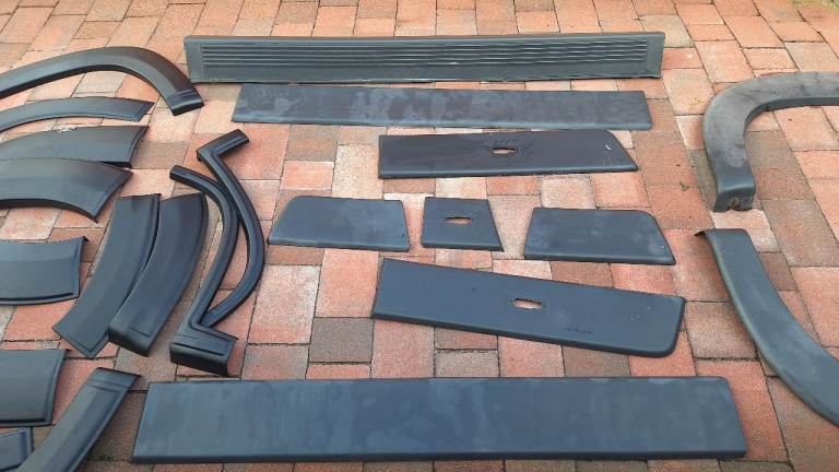Ducato boxer plastic moulding. 