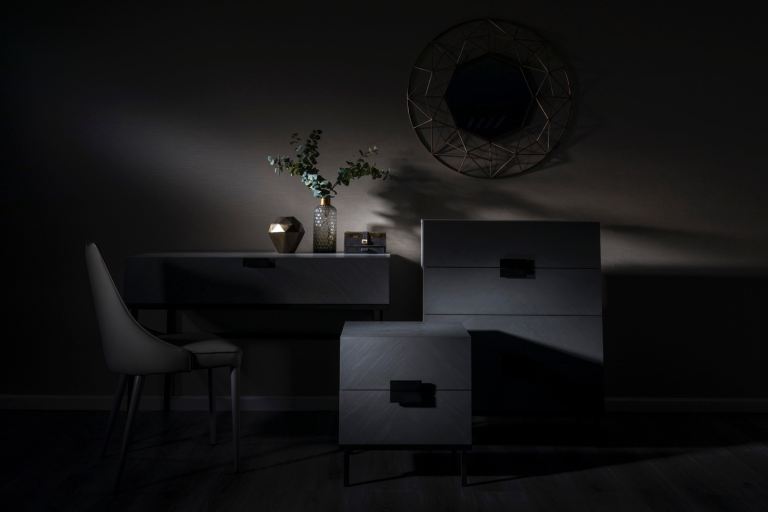 Professional studio photography for products and people