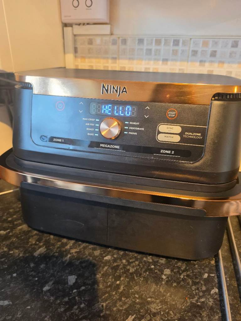 Ninja Foodi FlexDrawer Air Fryer 10.4L – Black & Copper AF500UKCP