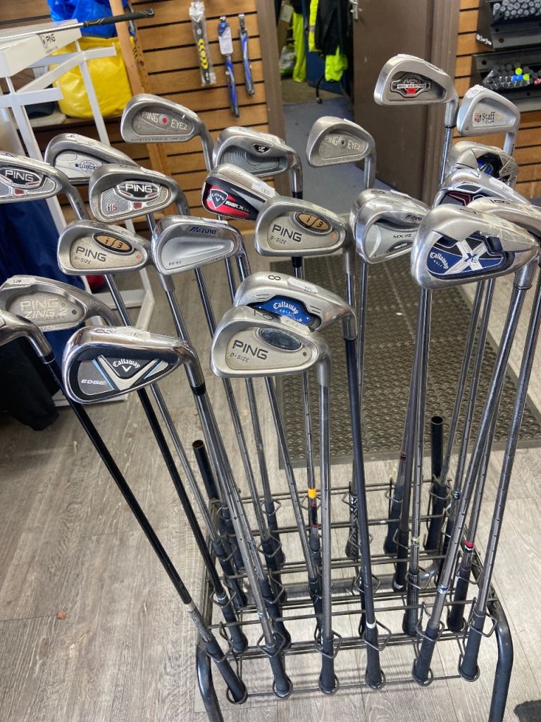 Set of Golf Irons – Callaway & Ping, Good Condition