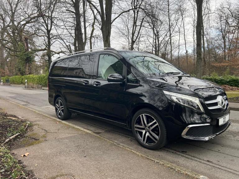 Mercedes-Benz, V CLASS, MPV, 2022, Semi-Auto, 1950 (cc), 5 doors