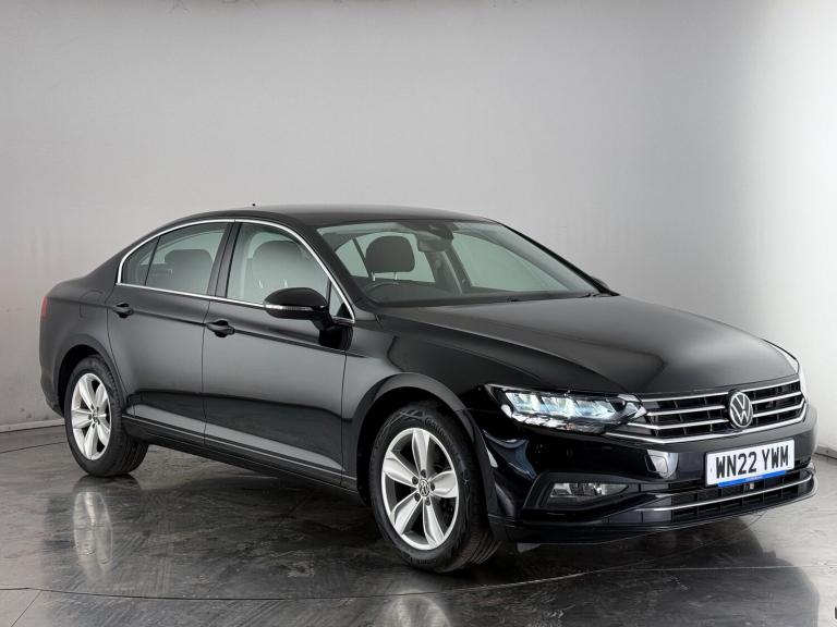 2022 Volkswagen Passat 2.0 TDI EVO SCR SE Nav 4dr SALOON DIESEL Manual