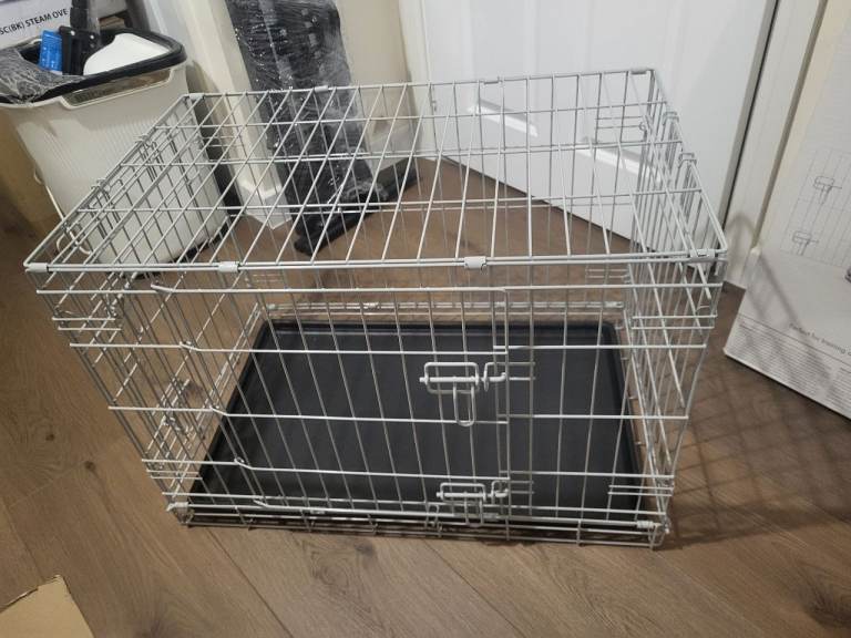 Dog crate 