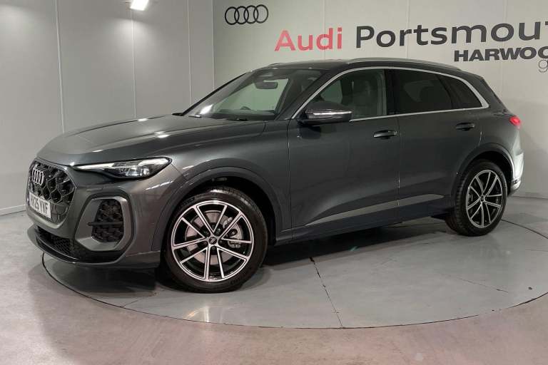 2025 Audi Q5 2.0 TDI Launch Edition SUV 5dr Diesel S Tronic quattro Euro 6 (s/s) (204 ps ESTATE D...