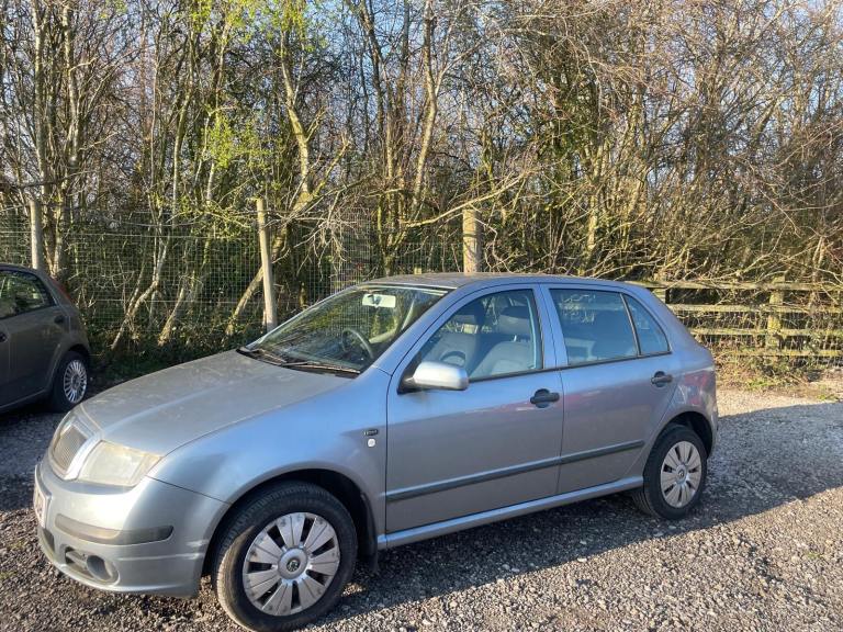 SKODA FABIA 1.4 AMBIENTE 55 REG 5 DOOR GENUINE 73652 MOT NOVEMBER 19TH 2026 LOW INSURANCE 