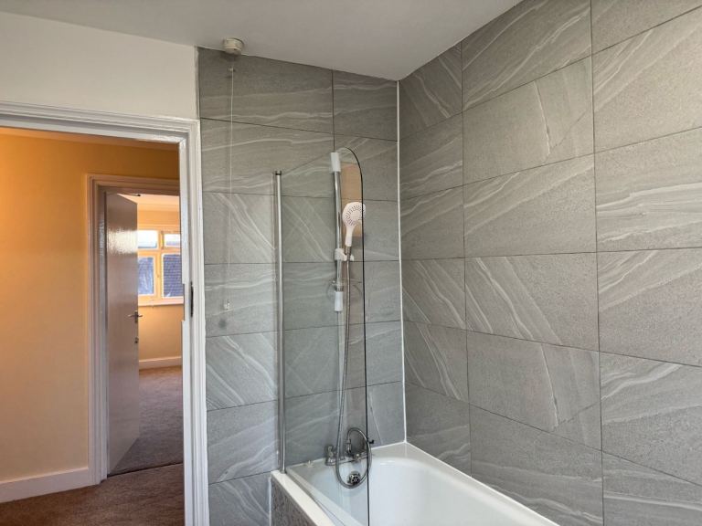 Newly Refurbished House Share Rooms Available (Bills Included)