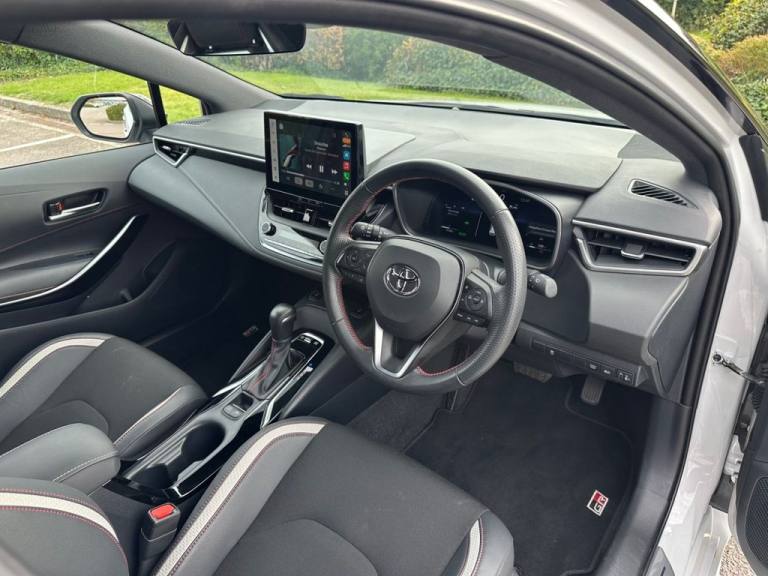 2024 Toyota Corolla 2.0 VVT-h GR SPORT Hatchback 5dr Petrol Hybrid CVT Euro 6 (s/s) (196 ps) Hatc...
