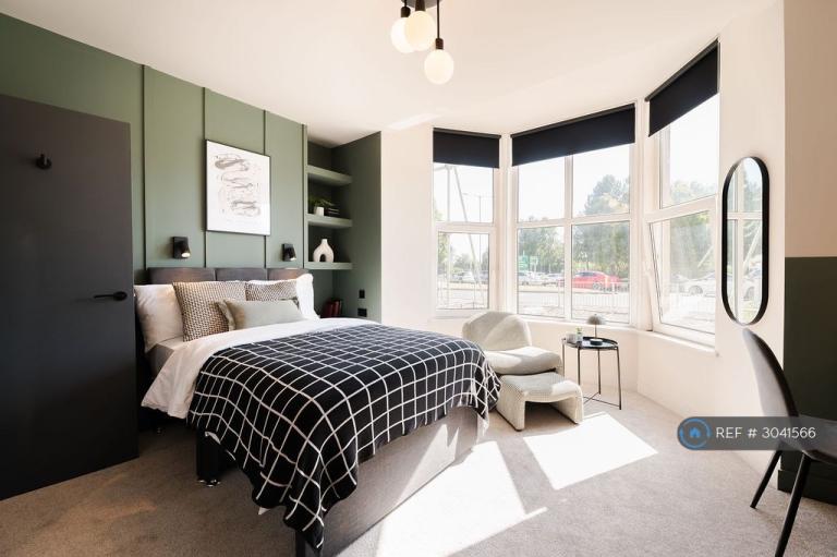 1 bedroom in Tenterden St, Bury, BL9 (#3041566)