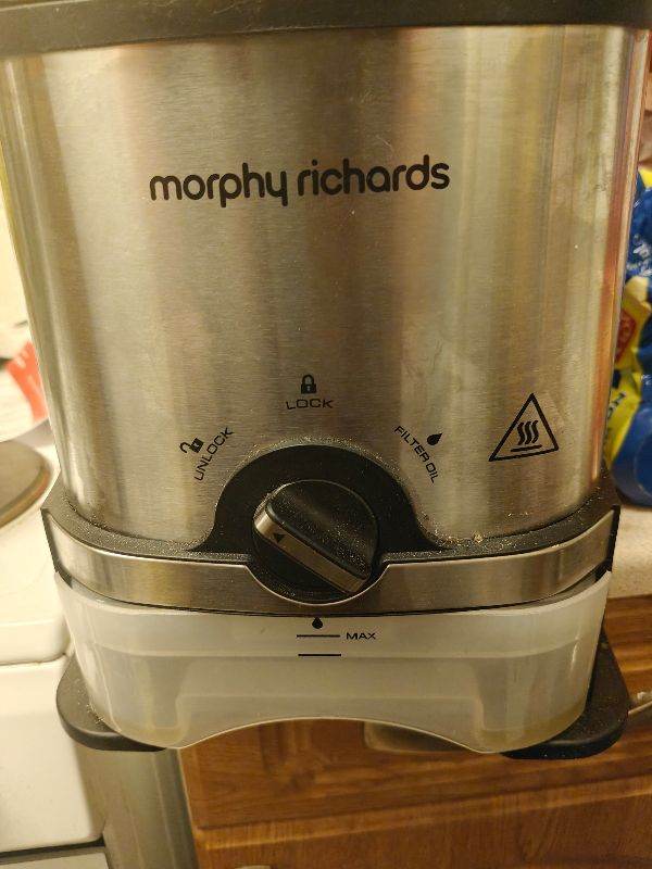 Morphy Richards Filter Pro 3L Deep Fat Fryer 482001 Oil Filtration Manual