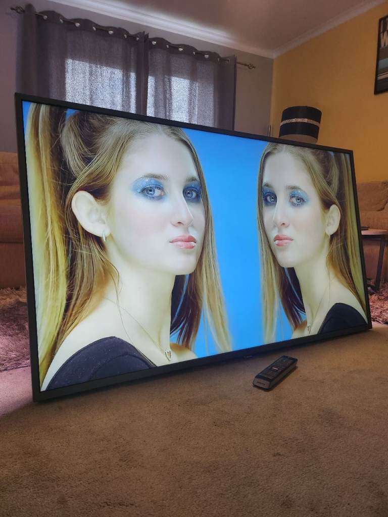 43" Sharp SMART ULTRA HDR LED WiFi TV with REMOTE £105