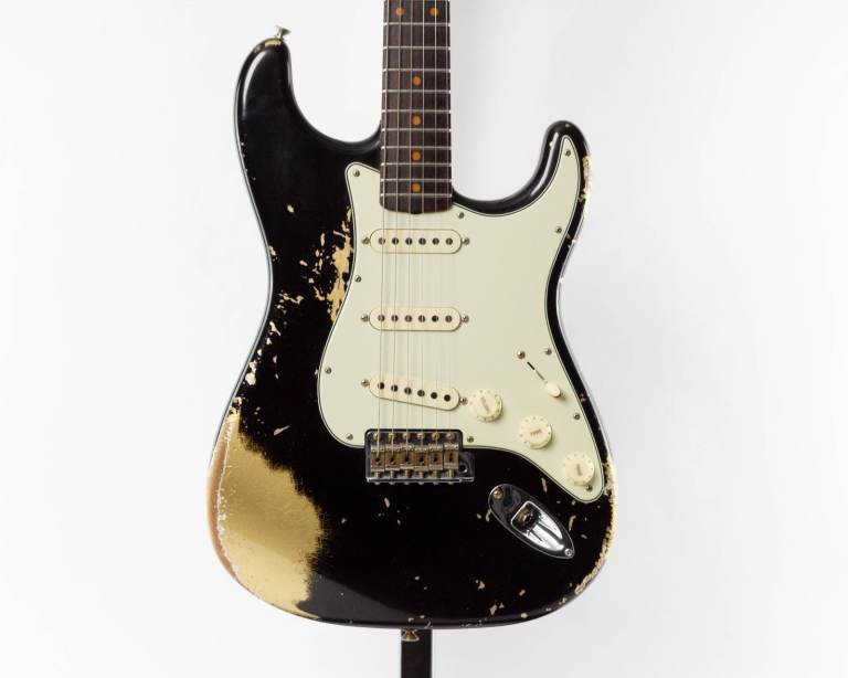 Fender stratocaster relic for Sale | Guitars | Gumtree