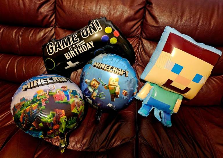 Used foil Minecraft balloons-4pcs. 