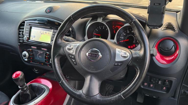 2016 Nissan Juke 1.2 DiG-T N-Connecta 5dr HATCHBACK PETROL Manual
