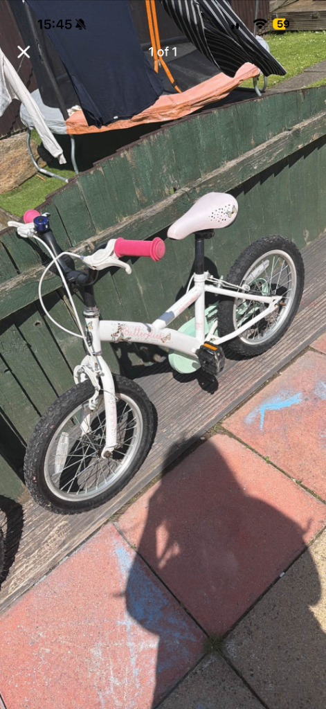Kids White Bike with Pink Handles – Good Condition