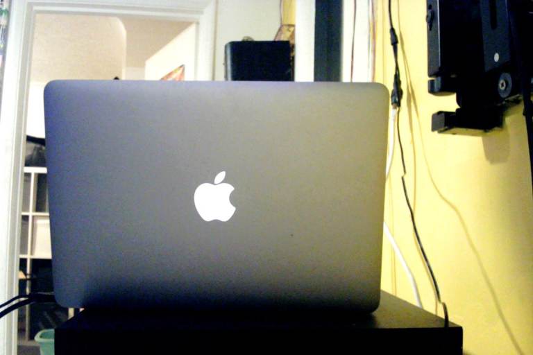 Apple MacBook Pro 