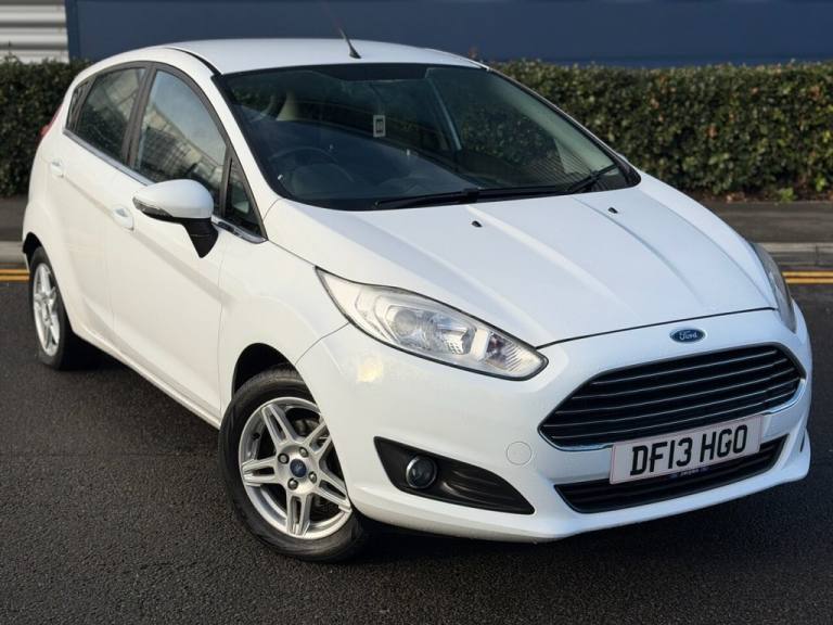 2013 Ford Fiesta 1.6 Zetec 5dr Powershift HATCHBACK PETROL Automatic