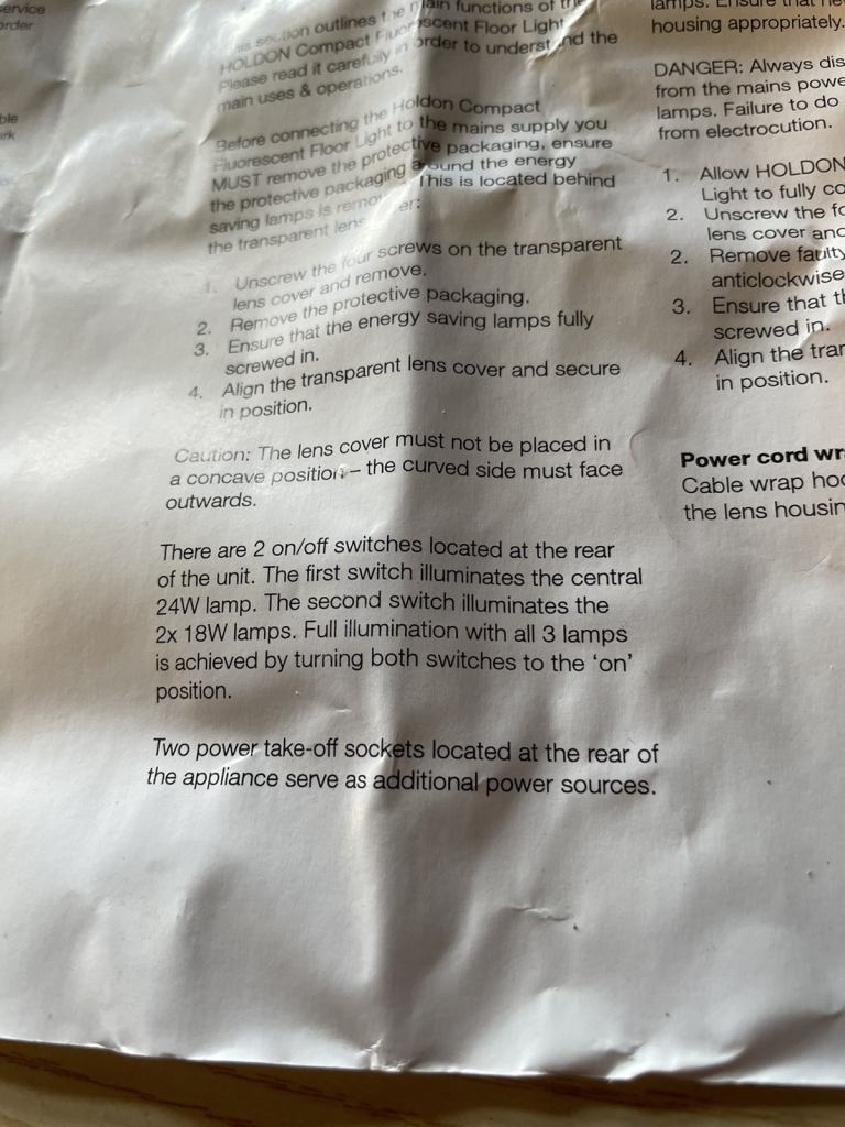 Brand New unused 110v work light with built in extension sockets £10