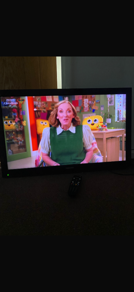 Toshiba television 