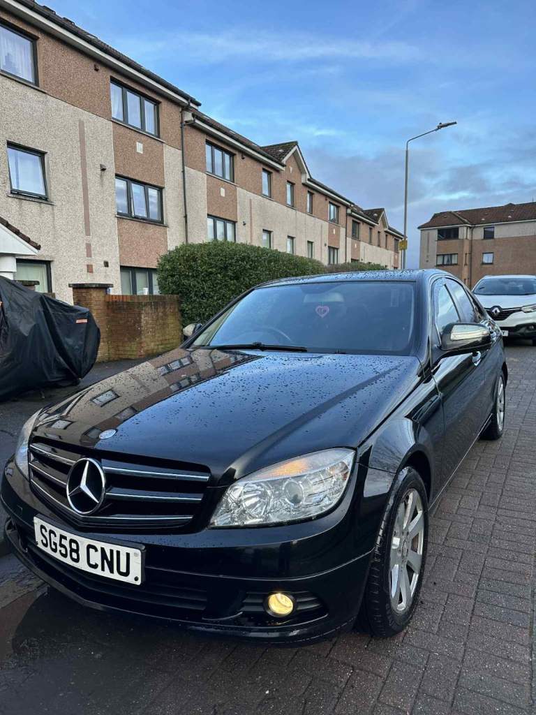 MERCEDES-BENZ C180 SE KOMPRESSOR,1.8 PETROL,ULEZ FREE,FULL SERVICE HISTORY,LONG MOT,2 KEYS