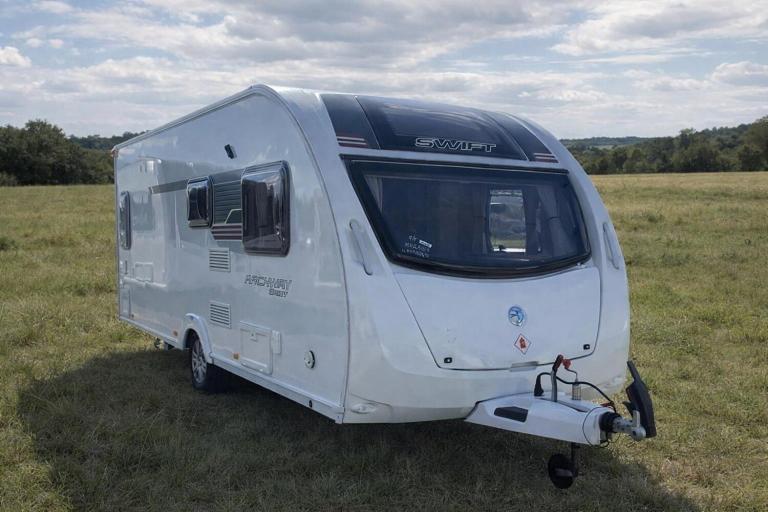 SWIFT ARCHWAY SPORT 570 Dealer Special Caravan White Manual Other 2013