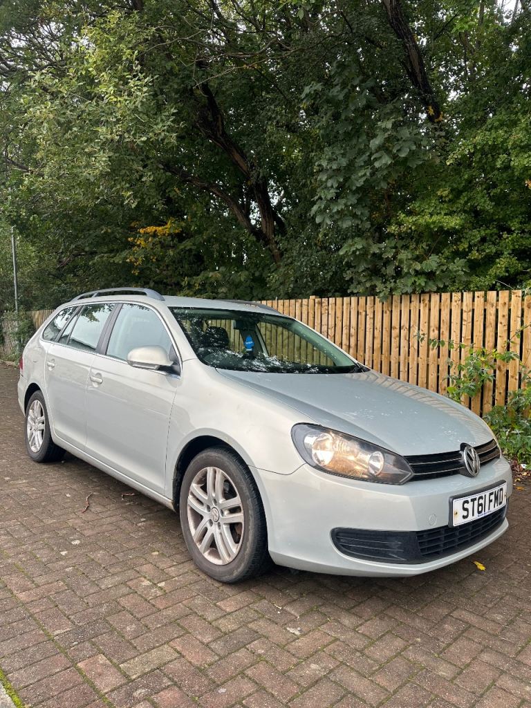 Volkswagen, GOLF, Estate, 2011, Manual, 1598 (cc), 5 doors