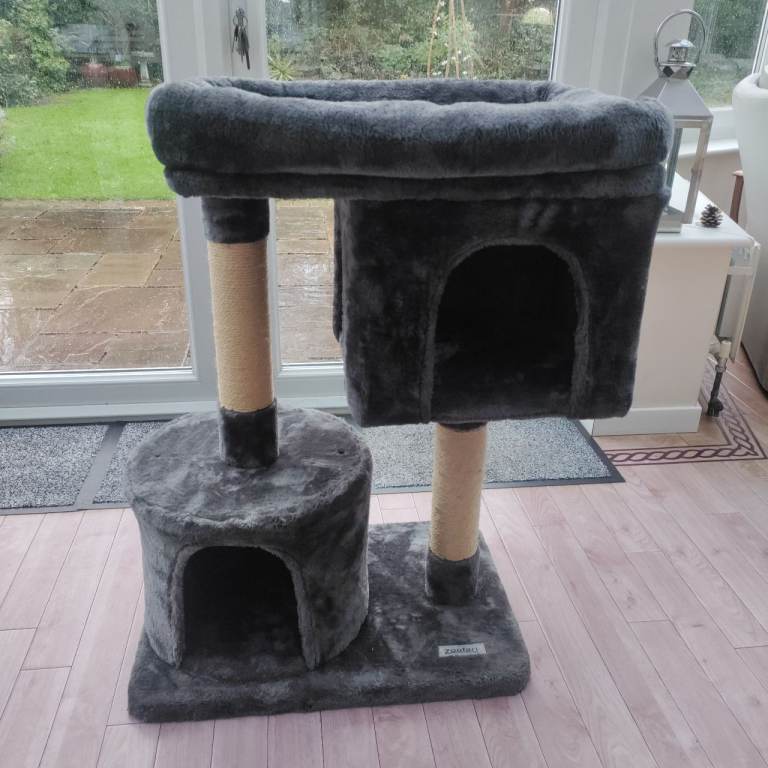Cat bed/play tower