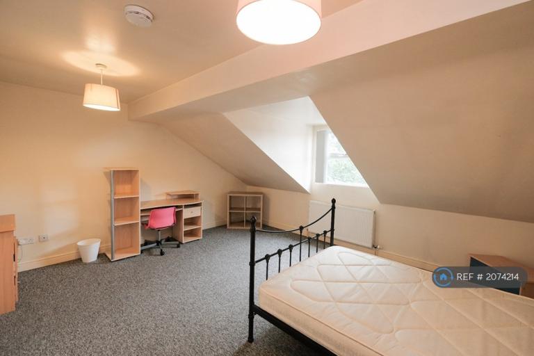 1 bedroom in Abbotsford Mews, Ormskirk, L39 (#2074214)