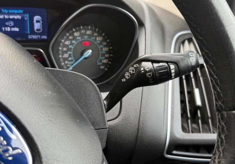 2014 Ford Focus 1.6 TDCi 115 Titanium Navigator 5dr HATCHBACK DIESEL Manual