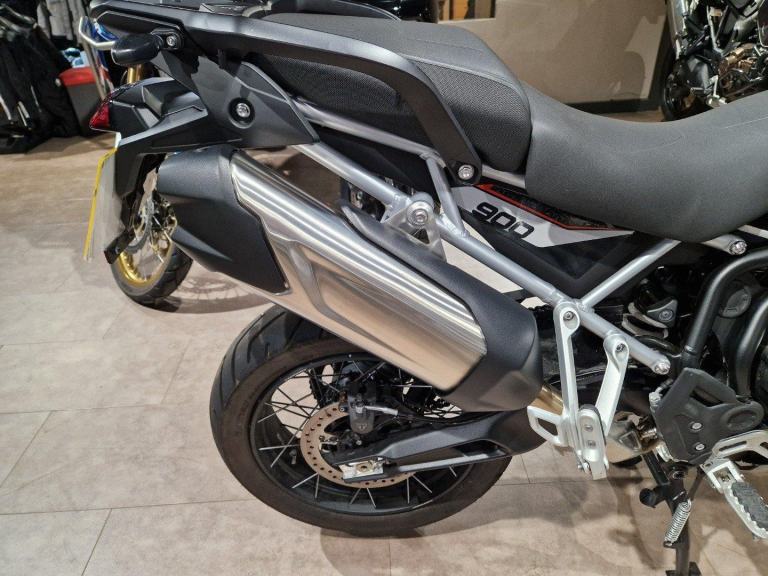 TRIUMPH TIGER 900 RALLY PRO