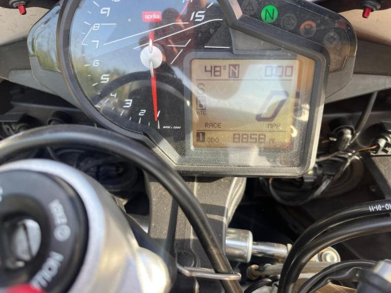 2015 65 APRILIA RSV4R A-PRC RSV1000 RSV4 R V4 MINT 8k MILES SPORTS SUPERBIKE