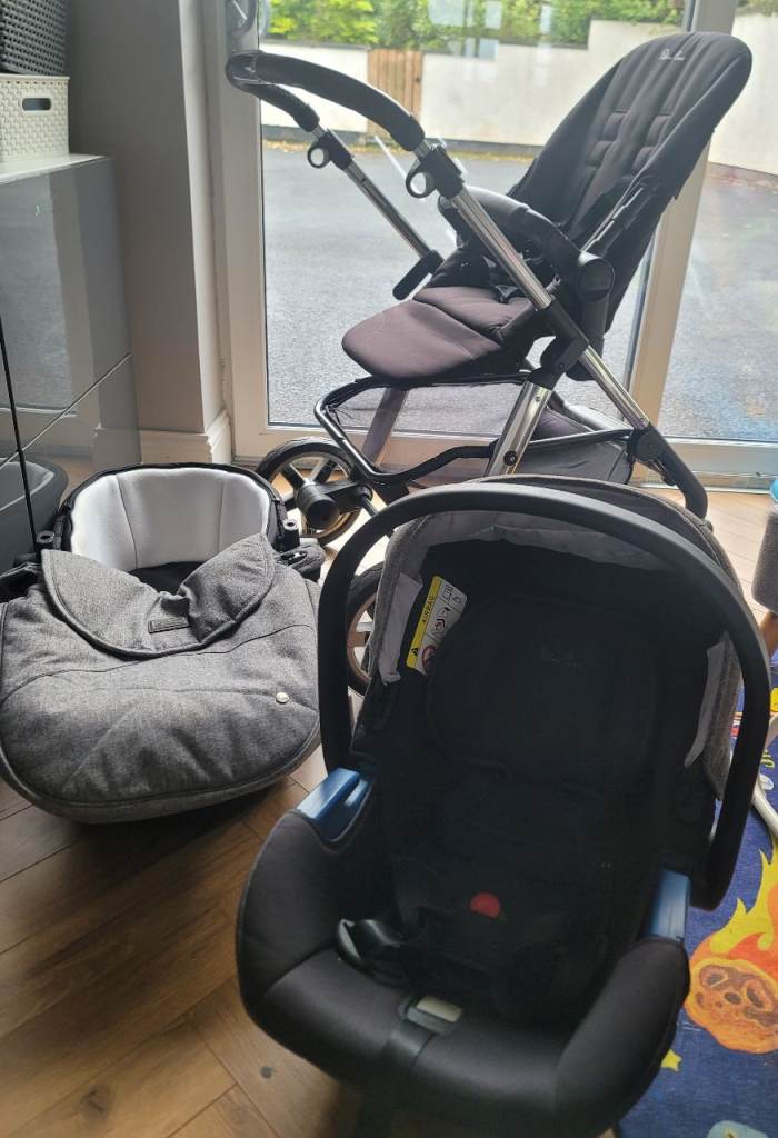 Silver Cross 'Brompton' range Pram set and Travel system
