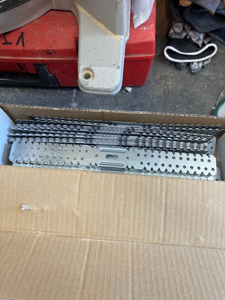 Stud wall channel 