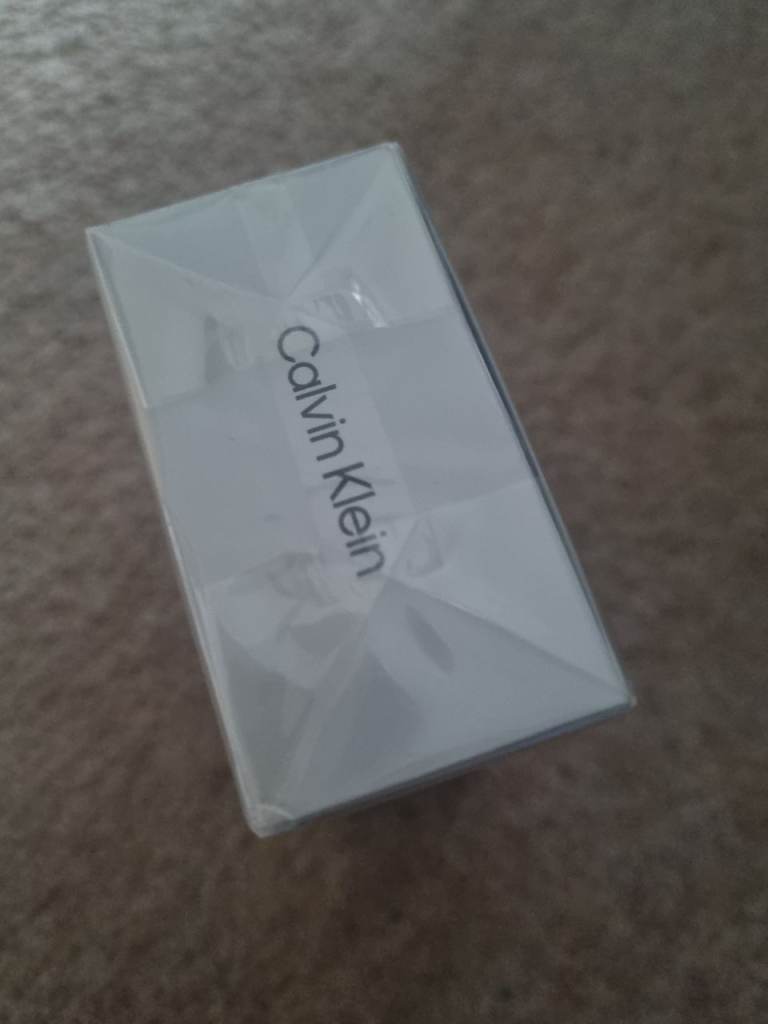 Calvin Klein Beauty Eau de Parfum Spray 50ml – NEW, £25.00 for Sale