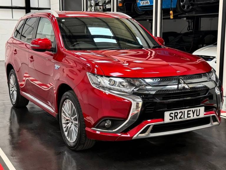 2021 Mitsubishi Outlander 2.4h TwinMotor 13.8kWh Dynamic SUV 5dr Petrol Plug-in Hybrid CVT 4WD Eu...