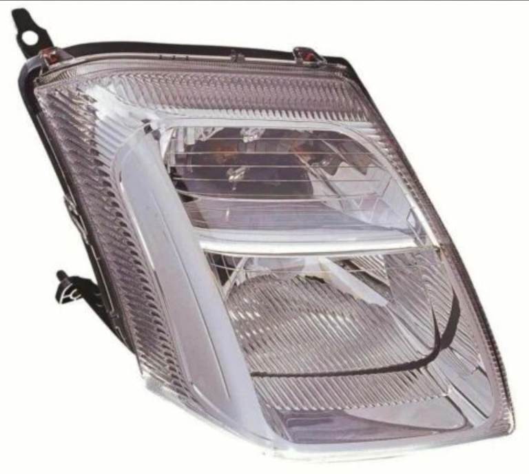 Citroen C2 drivers headlight 